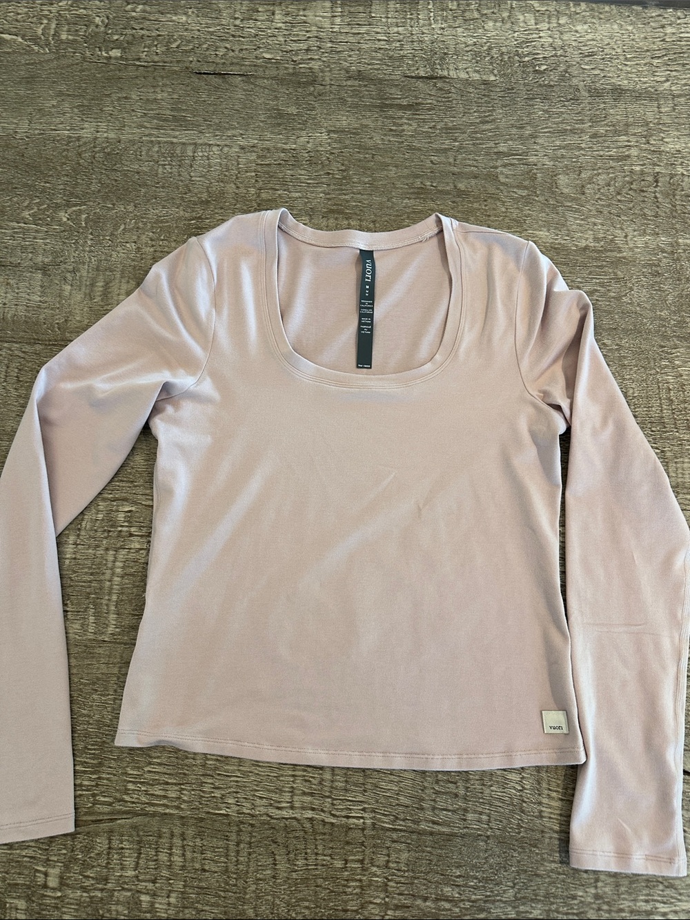 NWOT Vuori HaloScoop Neck Long Sleeve Top - Vintage Rose